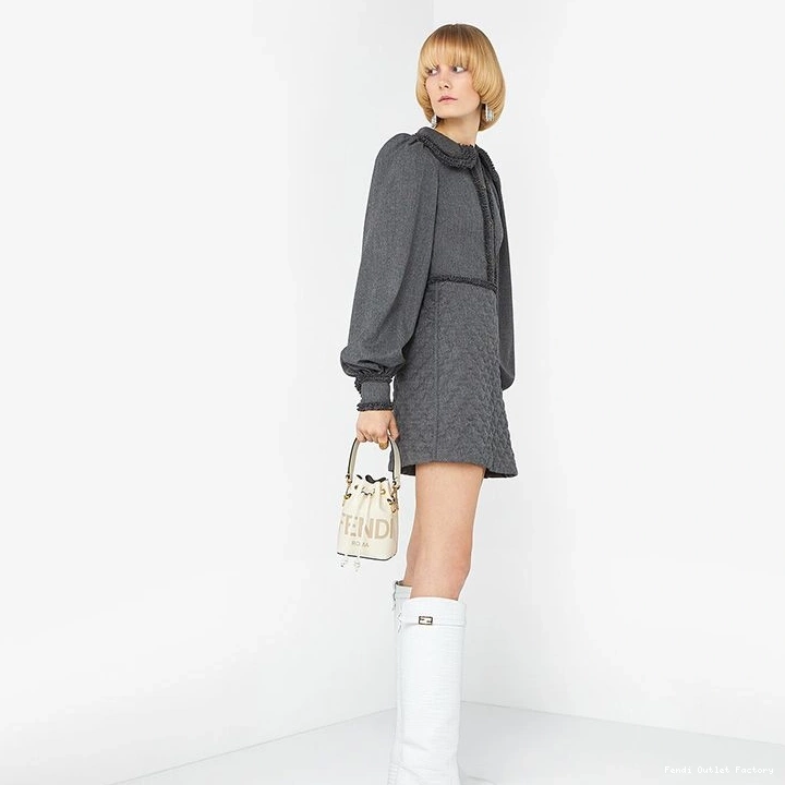 Cheap HOT Leather Mon In Tresor White Fendi Bucket Bag Mini Calf ROMA Logo 0722